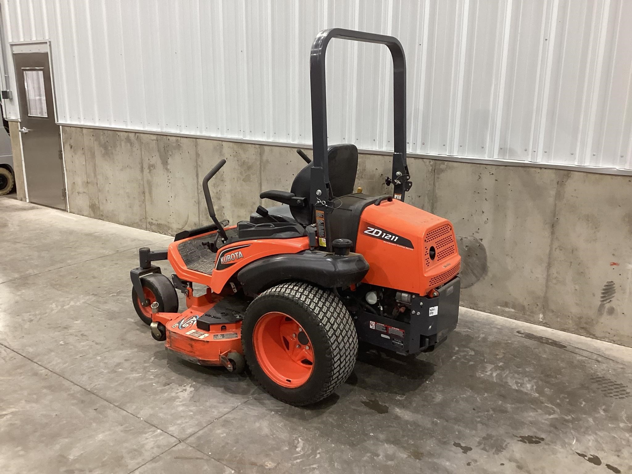KUBOTA ZG327 - 0021866 - New Tec, Inc.