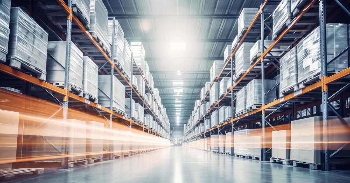 Improve Warehouse Floor Cleaning: 10 Tips for Optimization